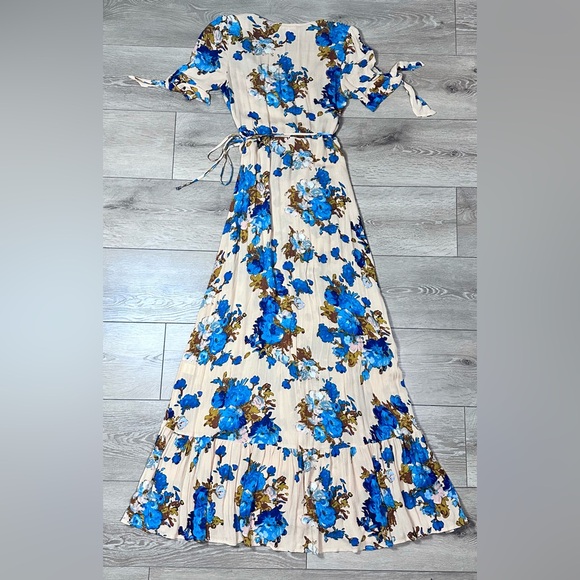 Cotton Candy LA Floral Maxi Wrap Dress - Picture 12 of 15